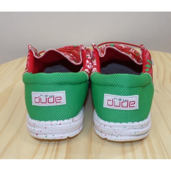 Hey Dude‎ Wally Jolly Jingle Shoes Mens Red Green Size 12 Slip On Christmas - Picture 3 of 8